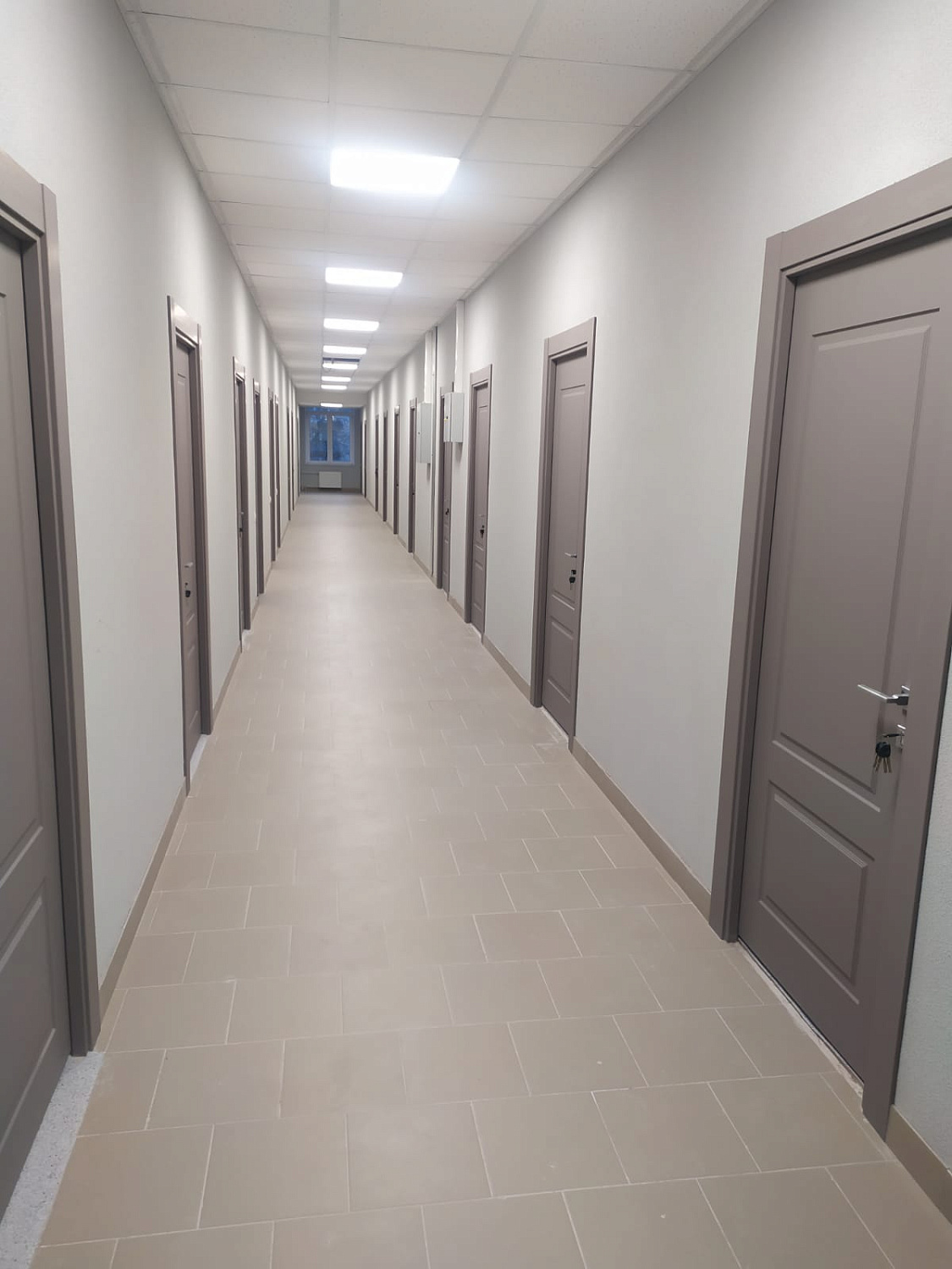 Фабрика дверей «Аэлита»: Современные решения для вашего пространства